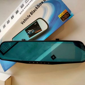 Car mirror with two cameras