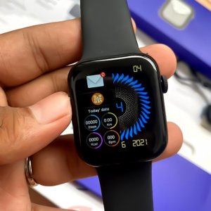 الساعه الذكيه HT22