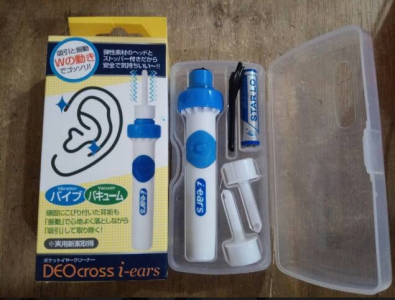 Ear cleaning device